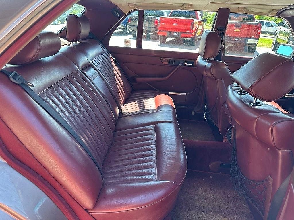1987 Mercedes-Benz 420