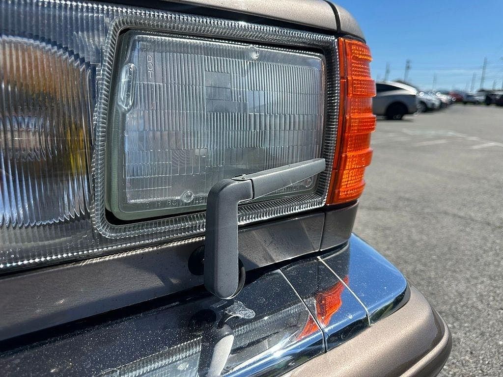 1987 Mercedes-Benz 420