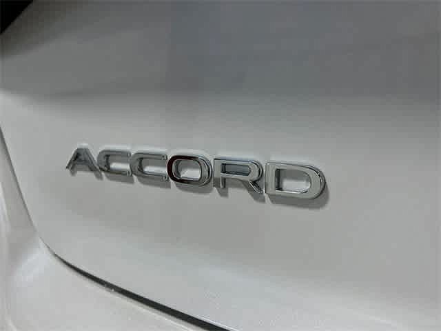 2023 Honda Accord LX image 4