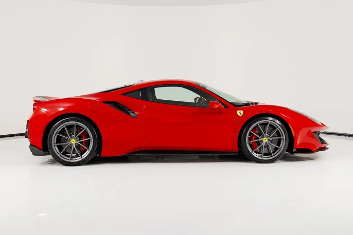 2020 Ferrari 488