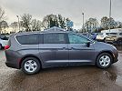 2017 Chrysler Pacifica LX image 24