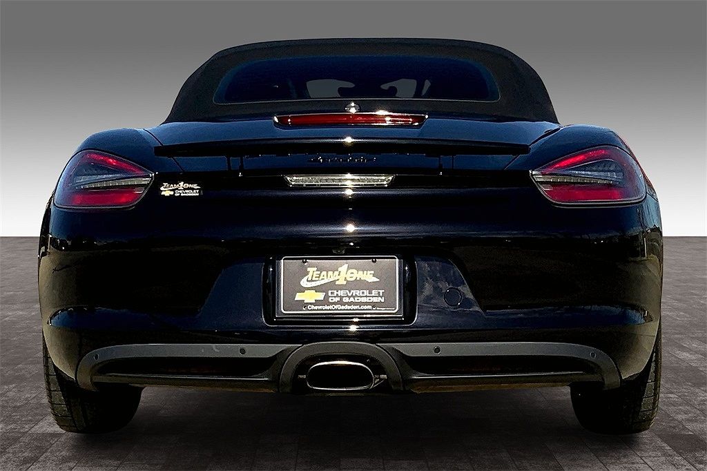 2016 Porsche Boxster null image 3