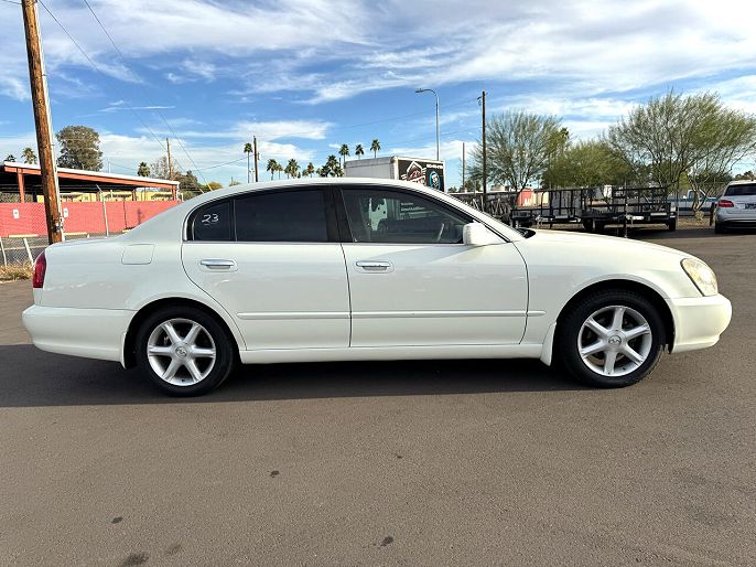 2004 Infiniti Q45