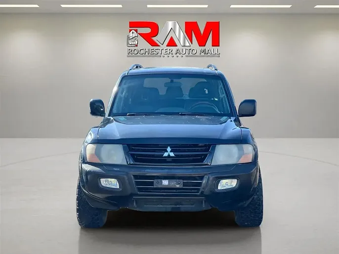 2002 Mitsubishi Montero