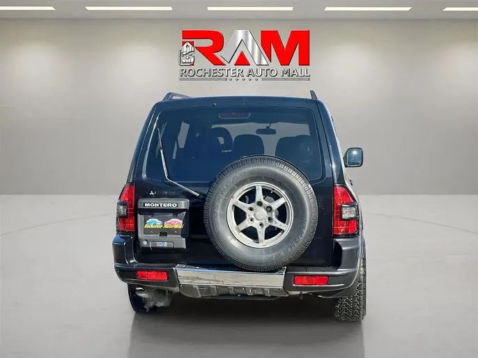 2002 Mitsubishi Montero