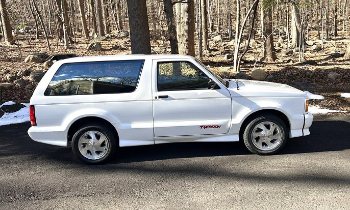 1993 GMC Typhoon