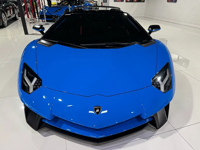 2017 Lamborghini Aventador