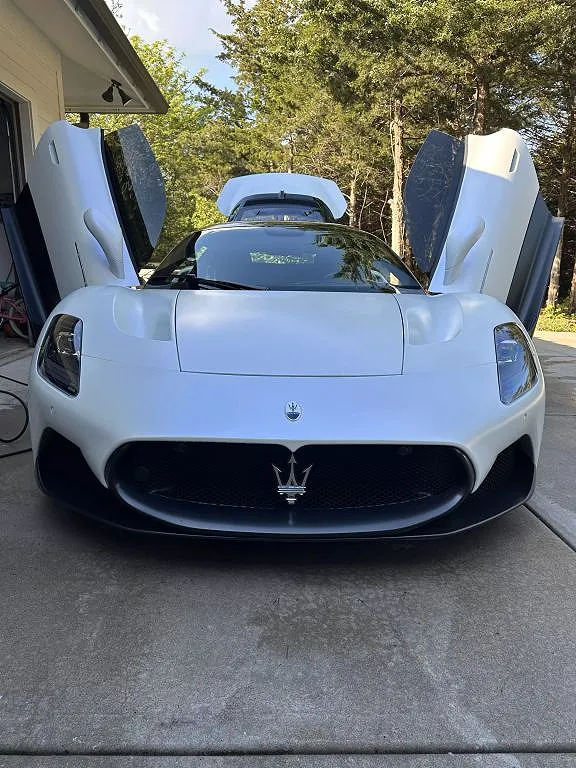 2022 Maserati MC20