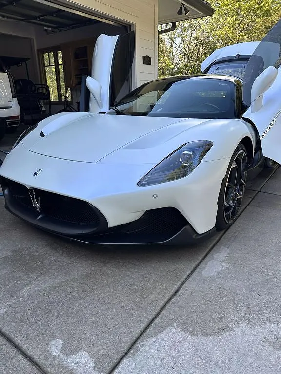 2022 Maserati MC20