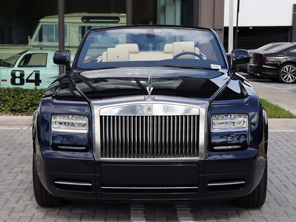 2013 Rolls-Royce Phantom Drophead image 2
