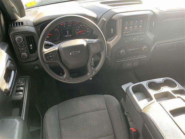 2019 Chevrolet Silverado 1500 Custom image 5