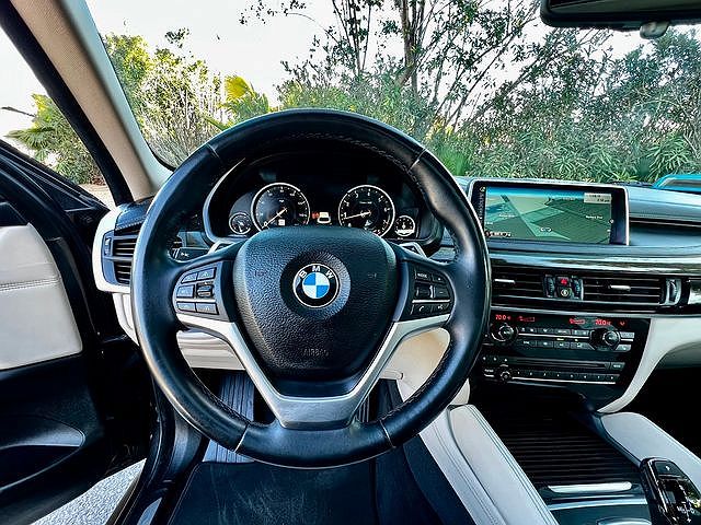 2015 BMW X6 xDrive50i image 1