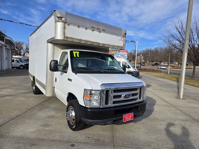 2017 Ford Econoline