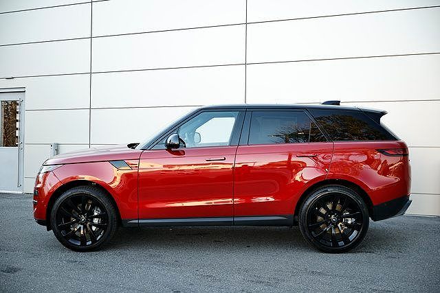 2025 Land Rover Range Rover Sport