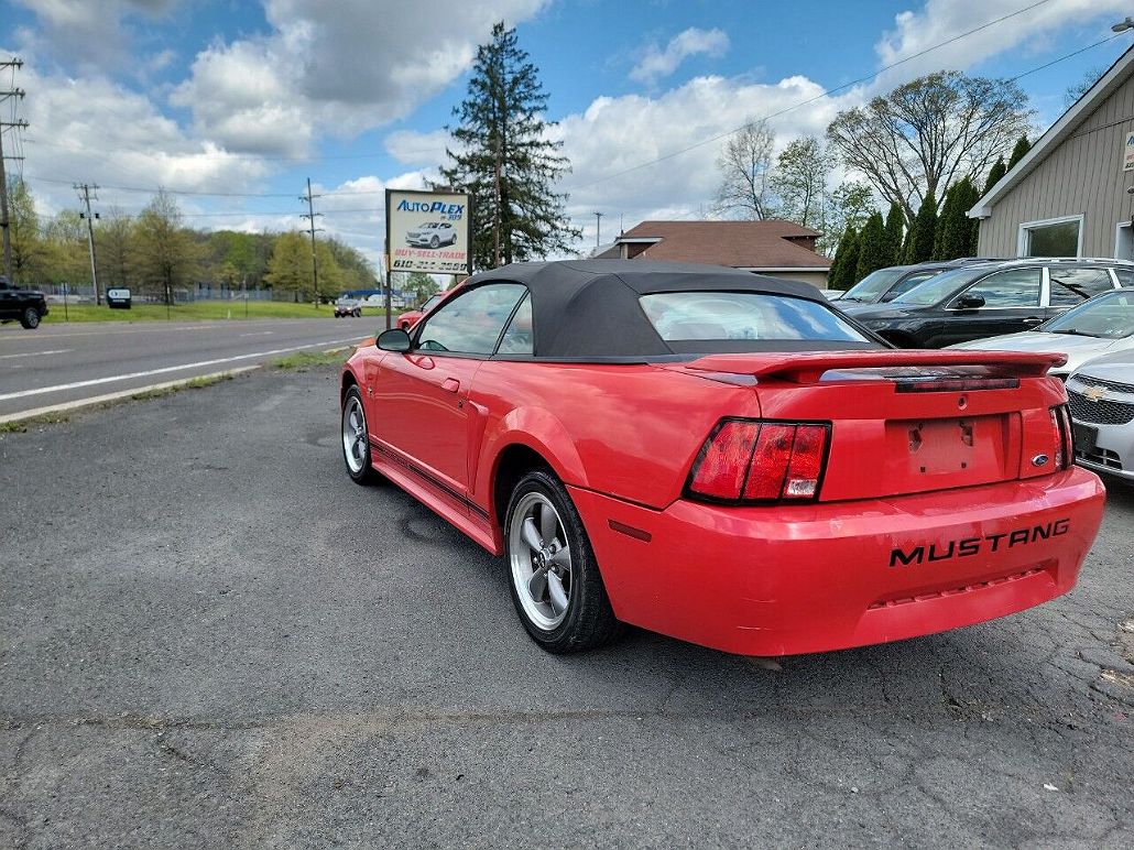 2002 Ford Mustang null image 4