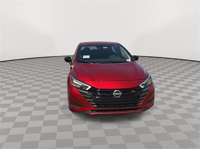 2024 Nissan Versa SR image 2