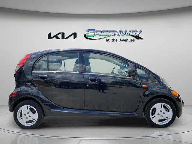 2012 Mitsubishi i-MiEV