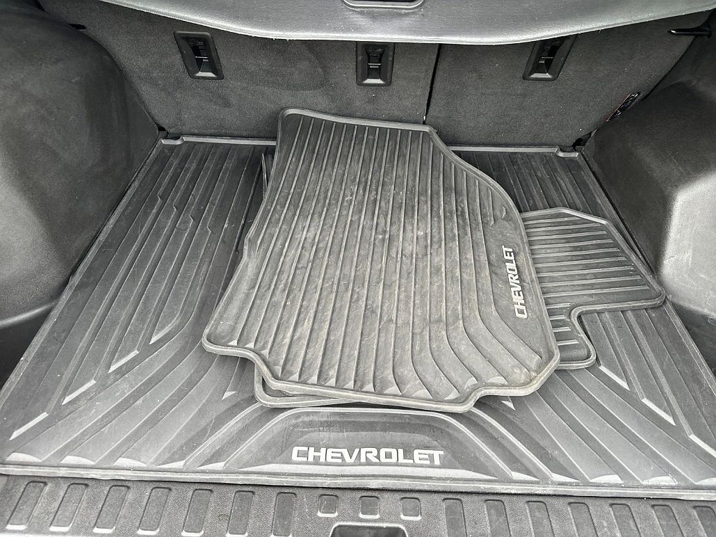 2019 Chevrolet Equinox LT image 4