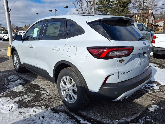 2025 Ford Escape