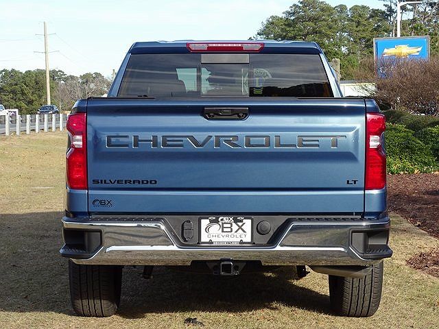 2024 Chevrolet Silverado 1500 LT image 4