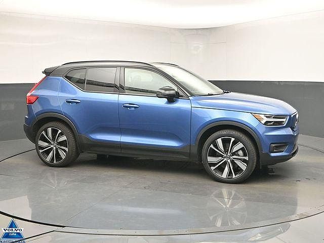 2021 Volvo XC40