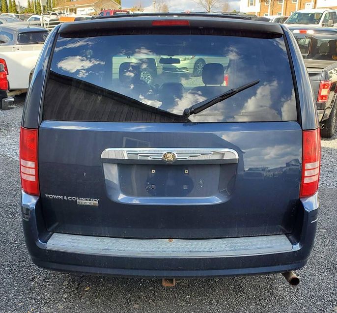 2008 Chrysler Town & Country