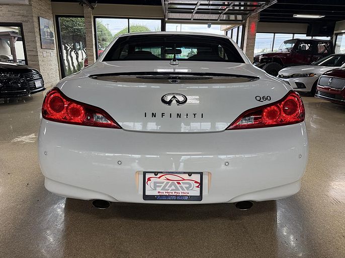 2014 Infiniti Q60