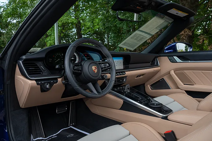 2025 Porsche 911