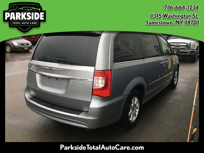 2013 Chrysler Town & Country