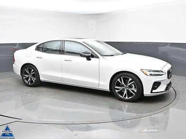 2025 Volvo S60