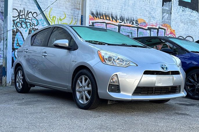 2014 Toyota Prius c