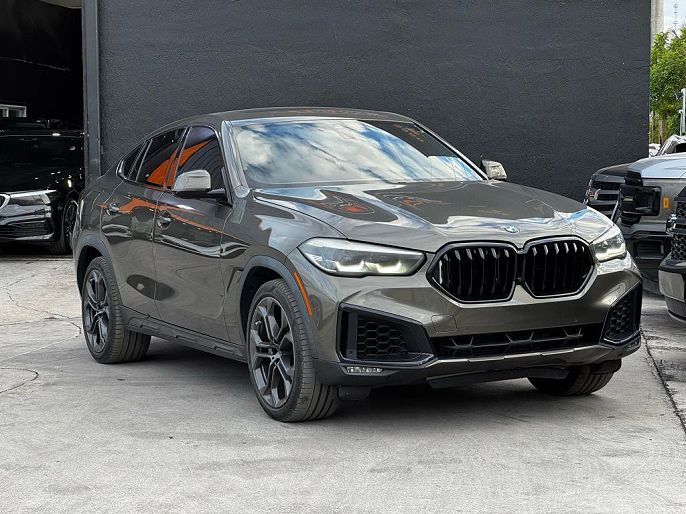 2021 BMW X6