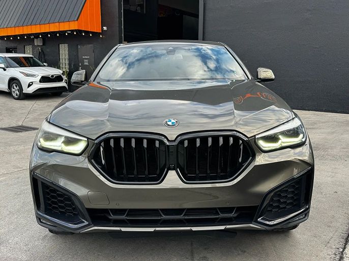 2021 BMW X6