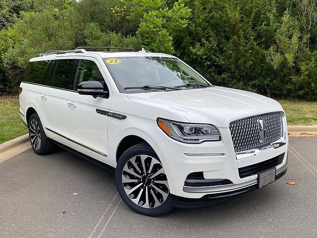 2023 Lincoln Navigator L
