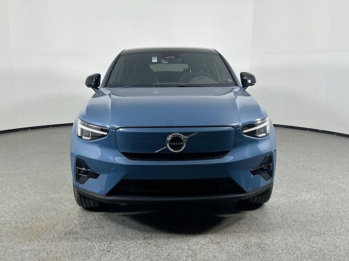 2024 Volvo C40