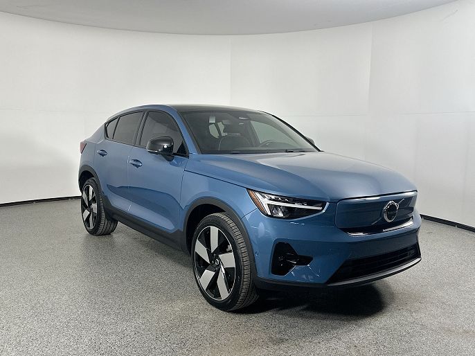 2024 Volvo C40