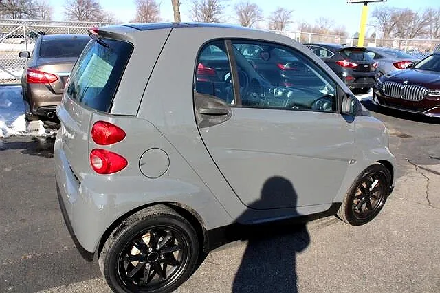 2009 Smart Fortwo Pure image 5