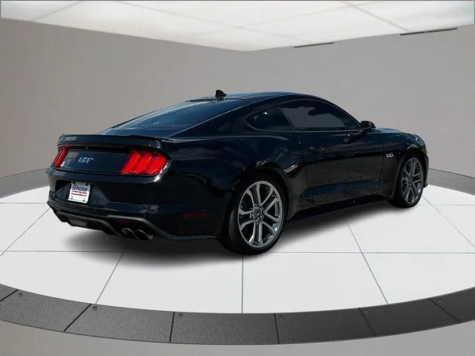 2022 Ford Mustang