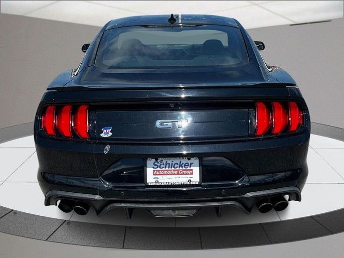 2022 Ford Mustang