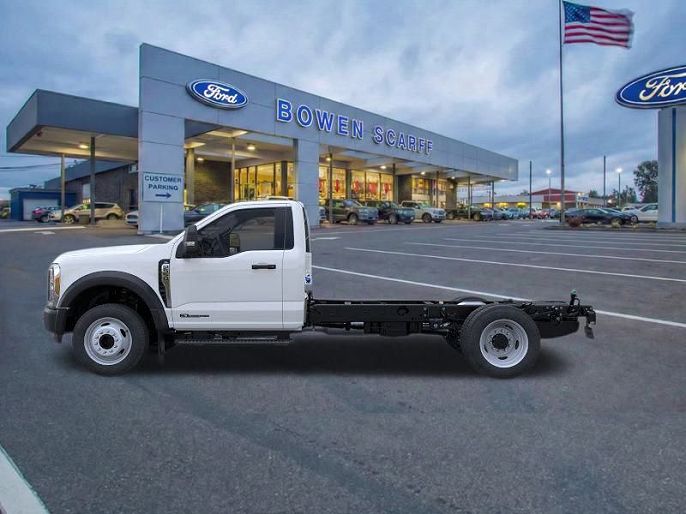2025 Ford F-550