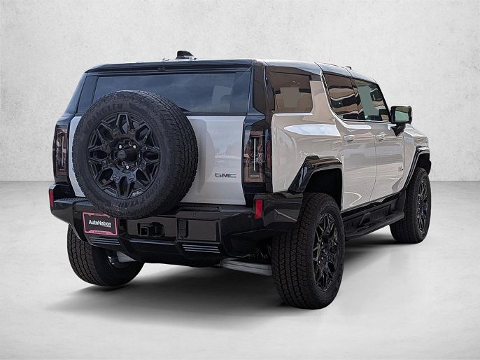 2026 GMC Hummer EV