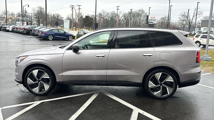 2026 Volvo EX90
