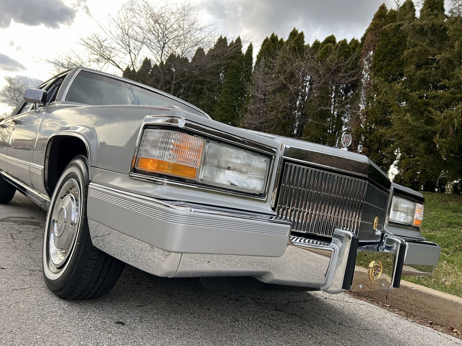 1990 Cadillac Brougham null image 57