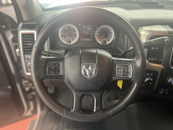 2017 Ram 2500 SLT photo 11