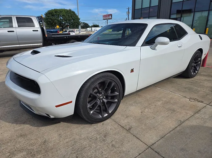 2022 Dodge Challenger