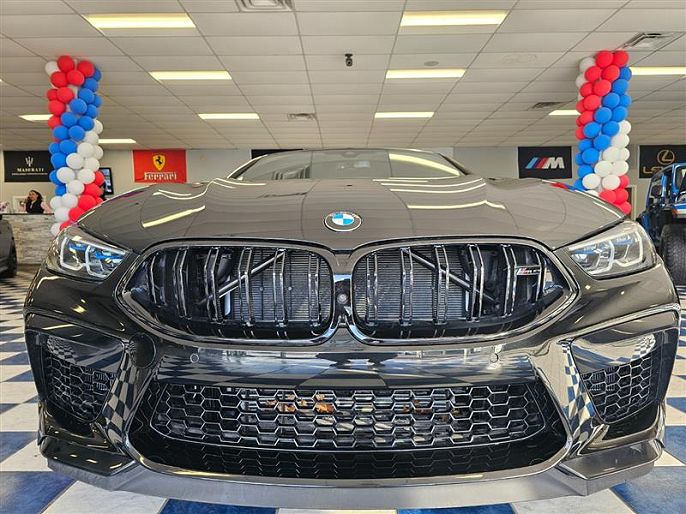 2024 BMW M8