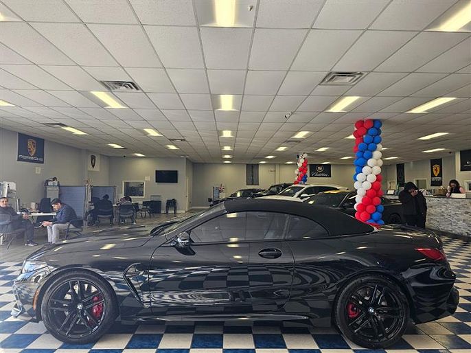2024 BMW M8