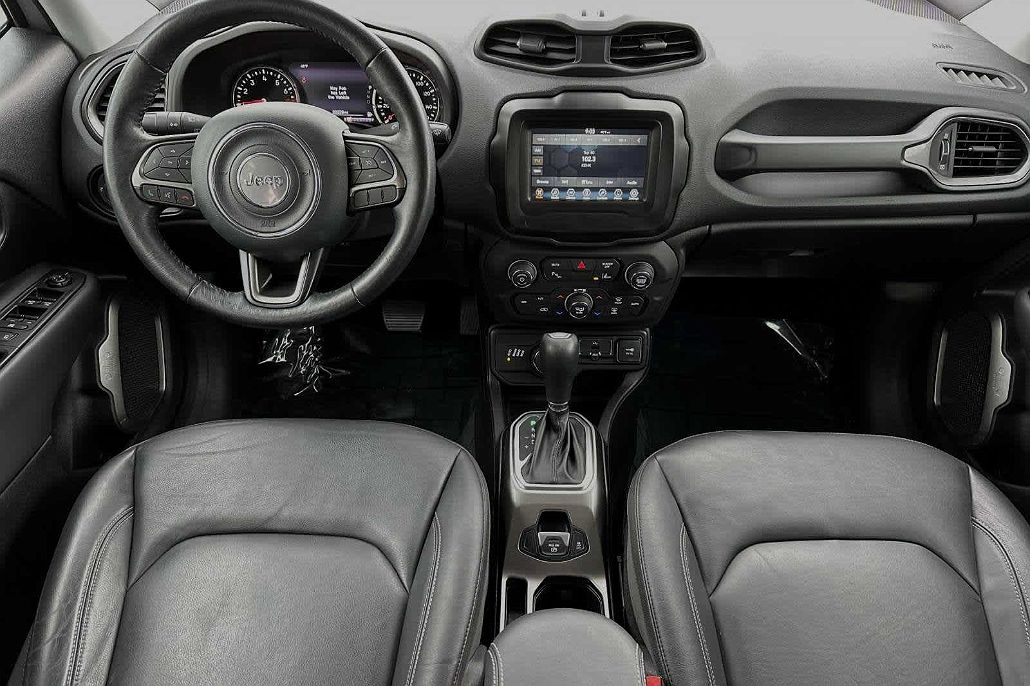 2018 Jeep Renegade Limited image 2