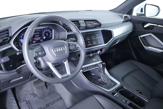 2025 Audi Q3