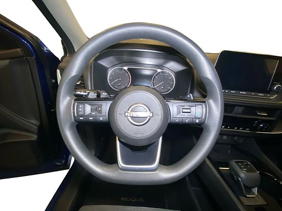 2023 Nissan Rogue SV photo 4